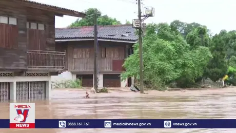 Thái Lan ứng phó lũ lụt ở miền Bắc