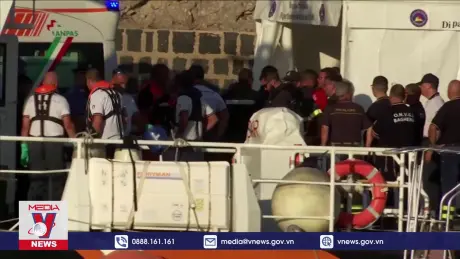 Tìm thấy 5 thi thể trong vụ chìm du thuyền ngoài khơi Italy