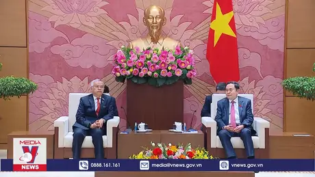 Quốc hội Việt Nam và Lào tăng cường trao đổi đoàn