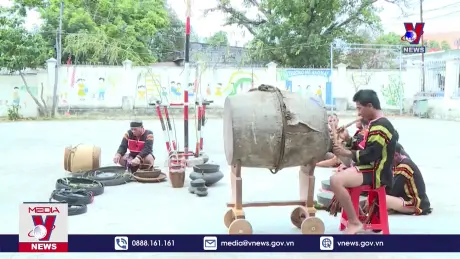 Độc đáo lễ cúng chiêng mới của người Jrai 