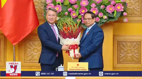 Thủ tướng giao nhiệm vụ cho tân Phó Thủ tướng và Bộ trưởng