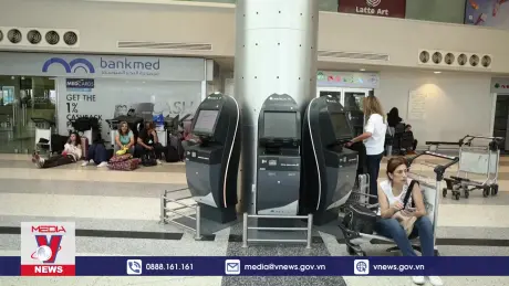 Nhiều hãng hàng không châu Âu tạm dừng chuyến bay đến Trung Đông