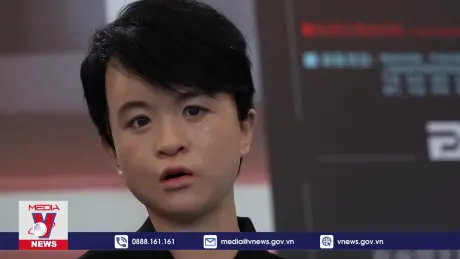 Trung Quốc đẩy mạnh chế tạo robot giống người thật