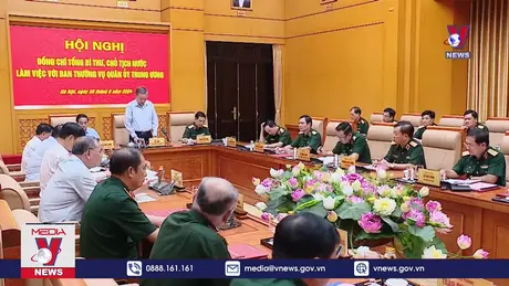 Tổng Bí thư, Chủ tịch nước làm việc với Ban Thường vụ Quân ủy Trung ương