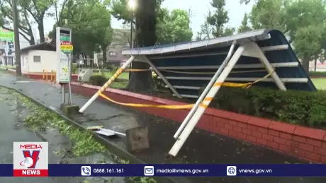 Bão Shanshan gây thiệt hại lớn ở miền Nam Nhật Bản