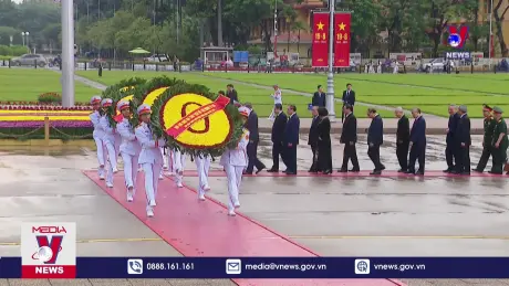 Lãnh đạo Đảng, Nhà nước vào Lăng viếng Chủ tịch Hồ Chí Minh