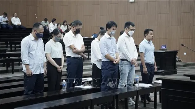 Cựu Chủ tịch Vimedimex bị đề nghị khung hình phát từ 3 năm tù