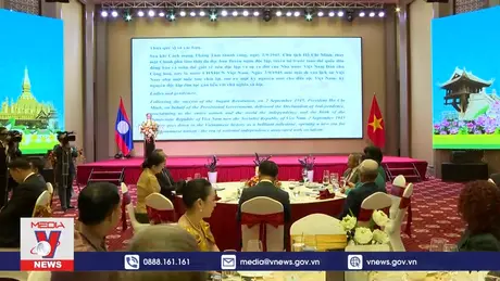 Thắm tình hữu nghị Việt Nam - Lào