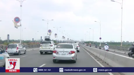 Giao thông ngày đầu nghỉ lễ không ùn tắc