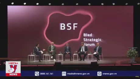 Chủ tịch EC cam kết đẩy nhanh tiến trình mở rộng EU