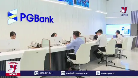 Tiền gửi tiết kiệm vẫn hút khách