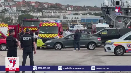  Lật thuyền trên eo biển Manche, 12 người di cư thiệt mạng