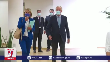 Nhiệm vụ ổn định đất nước của tân Thủ tướng Pháp