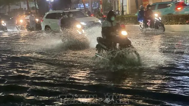 Thời tiết ngày 6/9: Đông Bắc Bộ, Thủ đô Hà Nội cảnh báo mưa rất to vào chiều tối và đêm