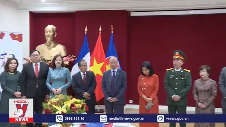 Đại sứ Lào tại Pháp chúc mừng 79 năm Ngày Quốc khánh Việt Nam