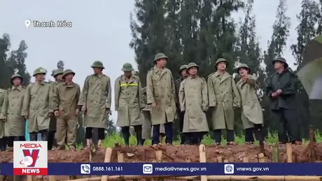 Kiểm tra tình hình chống bão tại Thanh Hóa
