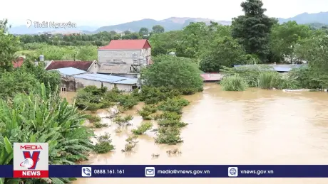 Thái Nguyên khẩn trương hỗ trợ gần 3.000 hộ dân bị ngập sâu trong lũ