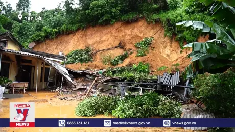 Sạt lở đất nghiêm trọng ở Thành phố Yên Bái
