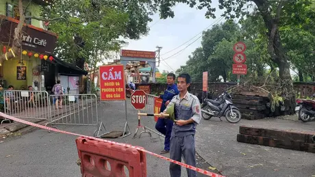 Tạm cấm người và tất cả phương tiện qua cầu Long Biên, Hà Nội