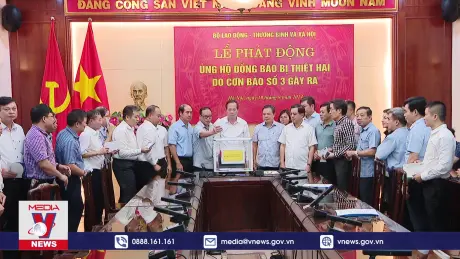 Bộ LĐTB&XH ủng hộ đồng bào bị thiệt hại bởi lũ