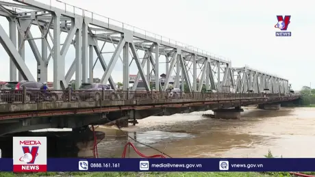 Giảm tải cho cầu Chương Dương, cấm cầu Long Biên