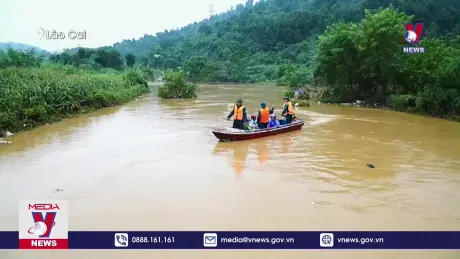 Cánh đồng Quang Kim ngập sâu trong nước lũ