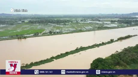 Mực nước trên các sông tại Ninh Bình tiếp tục lên, nguy cơ ngập lụt trên diện rộng