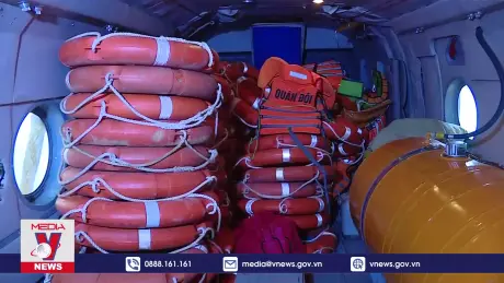 Huy động máy bay cứu trợ nhân dân vùng lũ