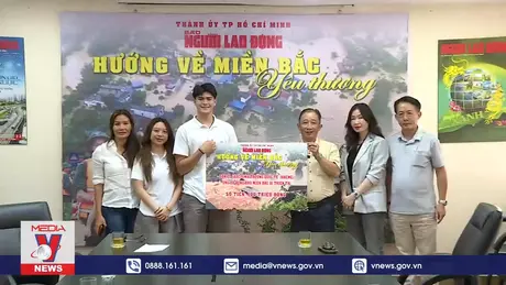 Người dân TP.HCM chung tay hướng về miền Bắc