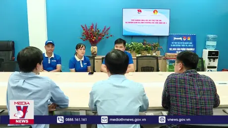 Vinamilk hỗ trợ 550.000 sản phẩm thiết yếu cho dân vùng lũ