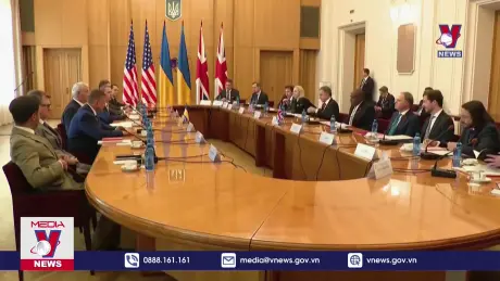 Mỹ và Anh tái khẳng định cam kết hỗ trợ Ukraine
