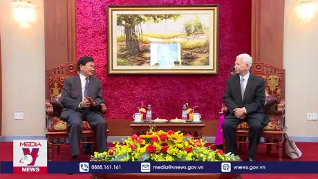 Tổng Bí thư, Chủ tịch nước Lào gặp nguyên Chủ tịch nước Việt Nam