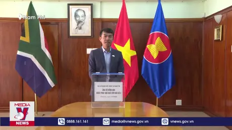 Người Việt Nam ở nước ngoài quyên góp ủng hộ đồng bào vùng bão, lũ