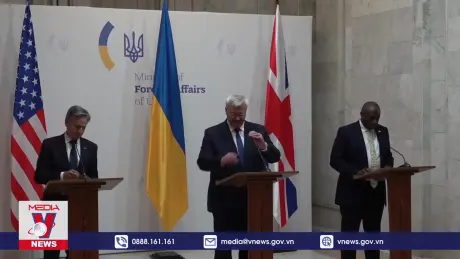 Mỹ và Anh công bố viện trợ mới cho Ukraine