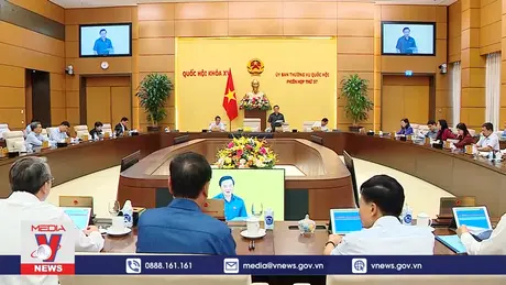 Tiếp tục Phiên họp thứ 37, Ủy ban Thường vụ Quốc hội 