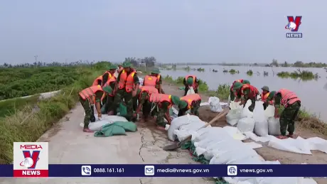 Quân đội tham gia khắc phục hậu quả mưa lũ