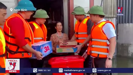 Hỗ trợ người dân vùng lũ tỉnh Ninh Bình
