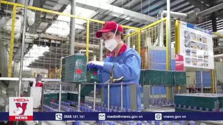 Mỹ áp thuế 100% đối với xe điện Trung Quốc