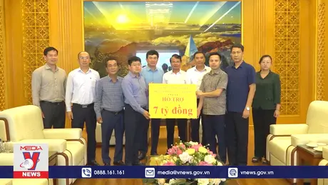 TKV ủng hộ Lào Cai khắc phục hậu quả bão lũ