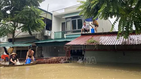 Đến chiều 15/9 có 330 người chết và mất tích do bão số 3 và mưa lũ