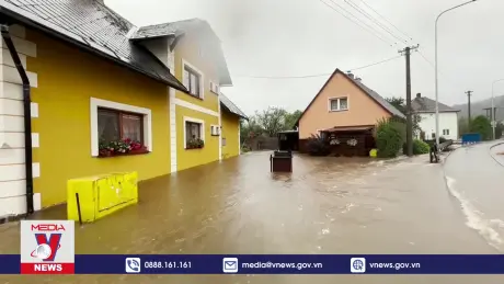 CH Séc nâng báo động, tăng cường ứng phó lũ lụt