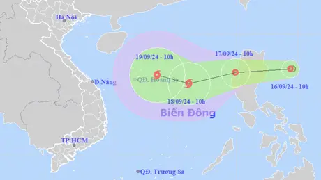 Khả năng sáng 17/9, áp thấp nhiệt đới đi vào Biển Đông và mạnh lên thành bão ​