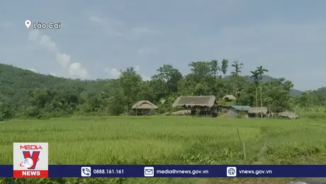 Tập trung ổn định đời sống người dân Làng Nủ sau lũ