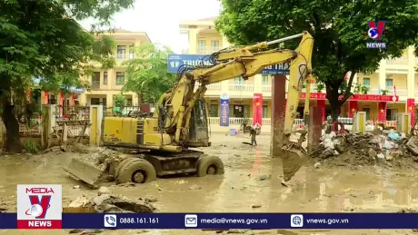 Trường học vùng lũ Yên Bái nỗ lực đón học sinh trở lại