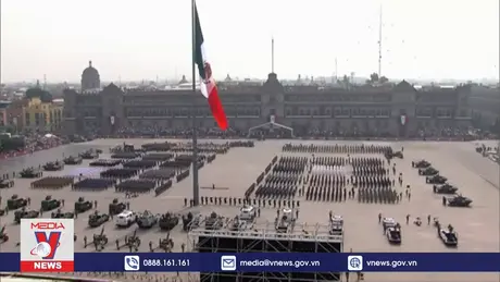 Mexico tổ chức diễu binh kỷ niệm 214 năm Ngày Độc lập
