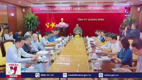 Đưa đồng bào về với gia đình