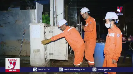 Lào Cai khẩn trương cấp điện và sóng viễn thông trở lại