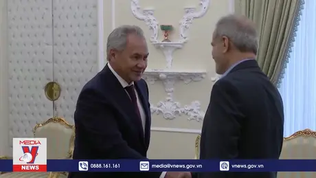 Iran cam kết thắt chặt hợp tác với Nga