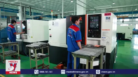 Công nghiệp đẩy mạnh khai thác thị trường xuất khẩu cuối năm