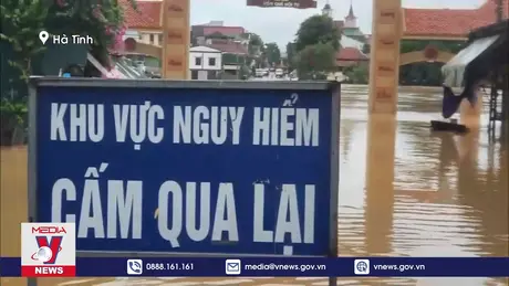 Hà Tĩnh di dời người dân vùng sạt lở, ngập lụt